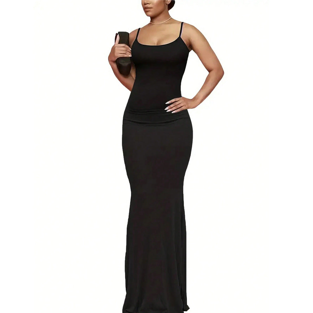 Robe maxi élégante pour femme avec des fines bretelles spaghetti et une coupe fluide Levoire
