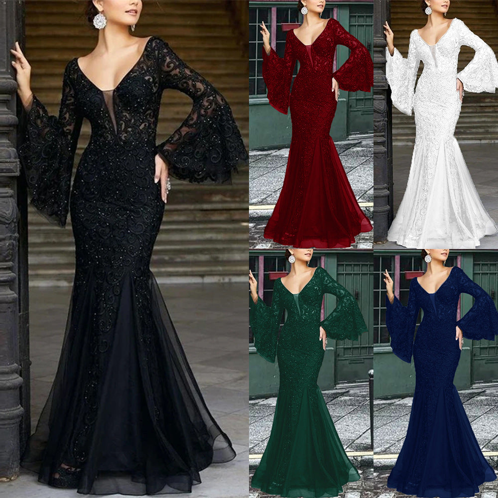 Levoire | Élégante robe de soirée noire à ancre en dentelle