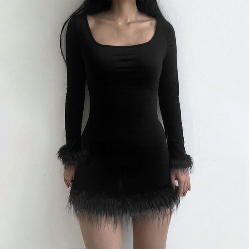 Robe mini femme avec des manches longues élégantes et des finitions plumetis Levoire