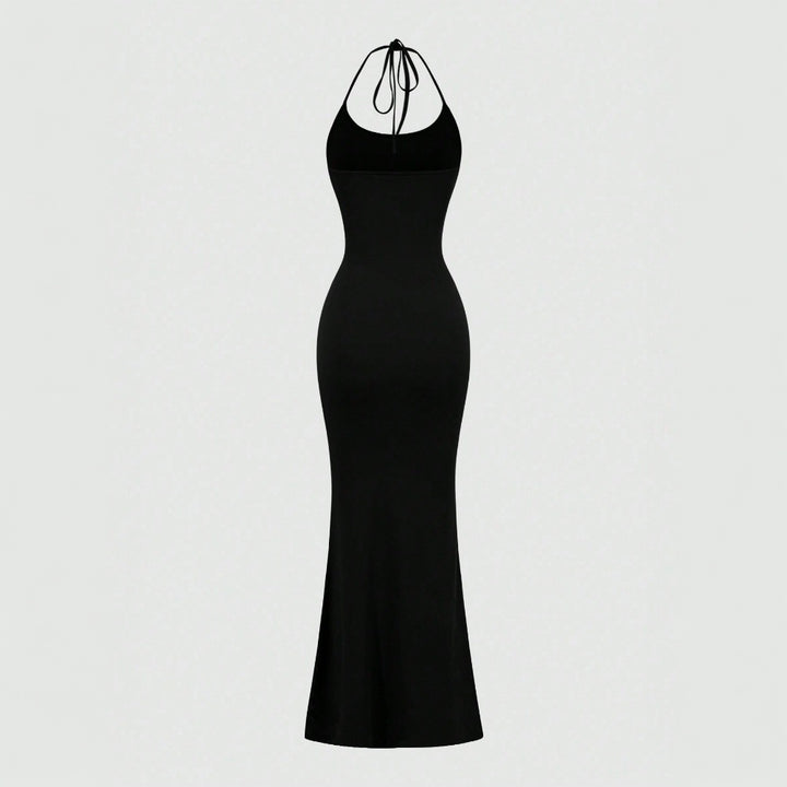 Robe maxi moulante pour femmes avec design de maintien et coupe slim Levoire
