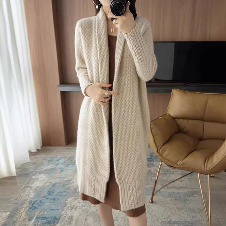 Cardigan pour femmes avec motif moderne en câble et devant ouvert Levoire