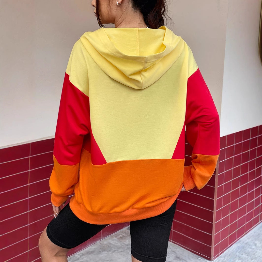 Hoodie décontracté pour femmes avec un design coloré en blocs de couleurs Levoire