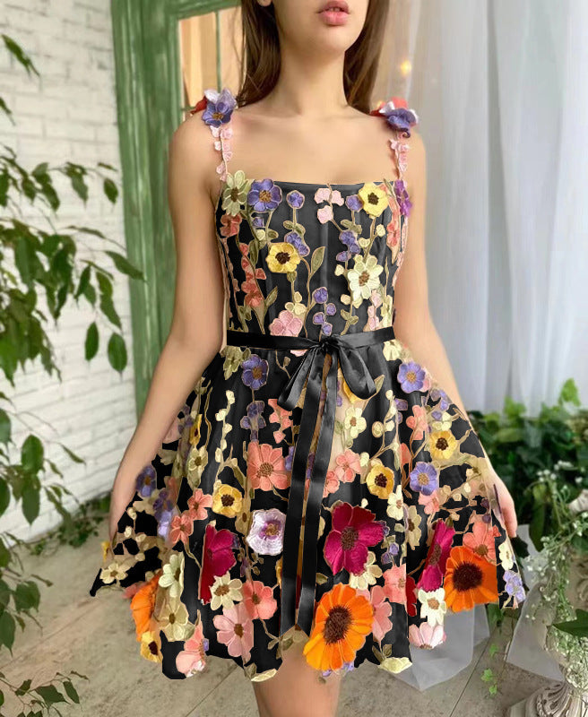 Levoire | Chic Flower Broderie Bodycon Sexy Robe Imprimé florale noire