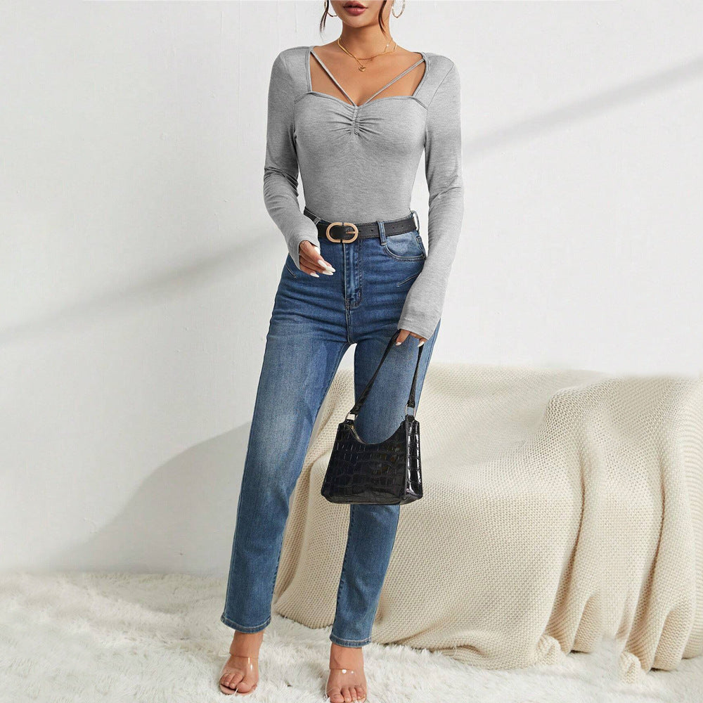 Body à manches longues pour femmes avec un décolleté en V à la mode et des détails sophistiqués sur les épaules Levoire