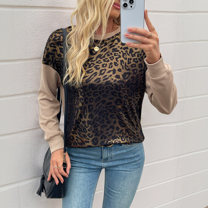 Sweatshirt féminin tendance avec motif animal léopard et manches contrastées Levoire
