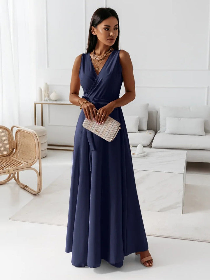 Levoire | Robe Longue Unicolore Pour Femmes Avec Décolleté En V Bleu marine