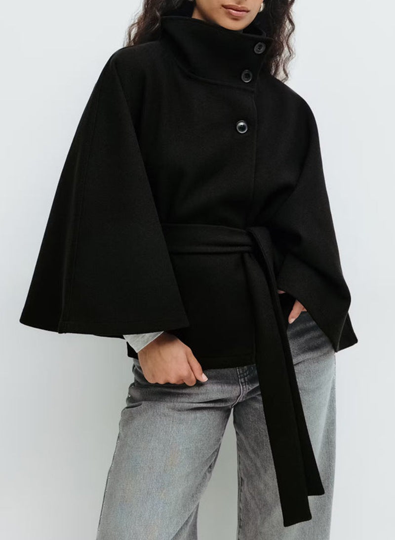 Veste de transition pour femmes avec une coupe large et une couture élégante Levoire