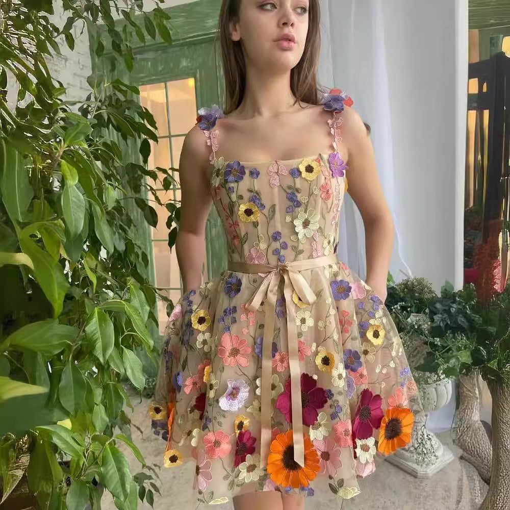 Levoire | Chic Flower Broderie Bodycon Sexy Robe