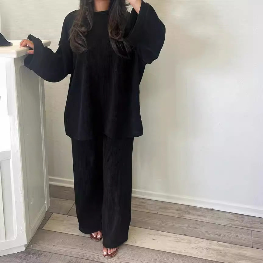 Ensemble de détente décontracté pour femmes en matériau côtelé doux avec une coupe ample Levoire