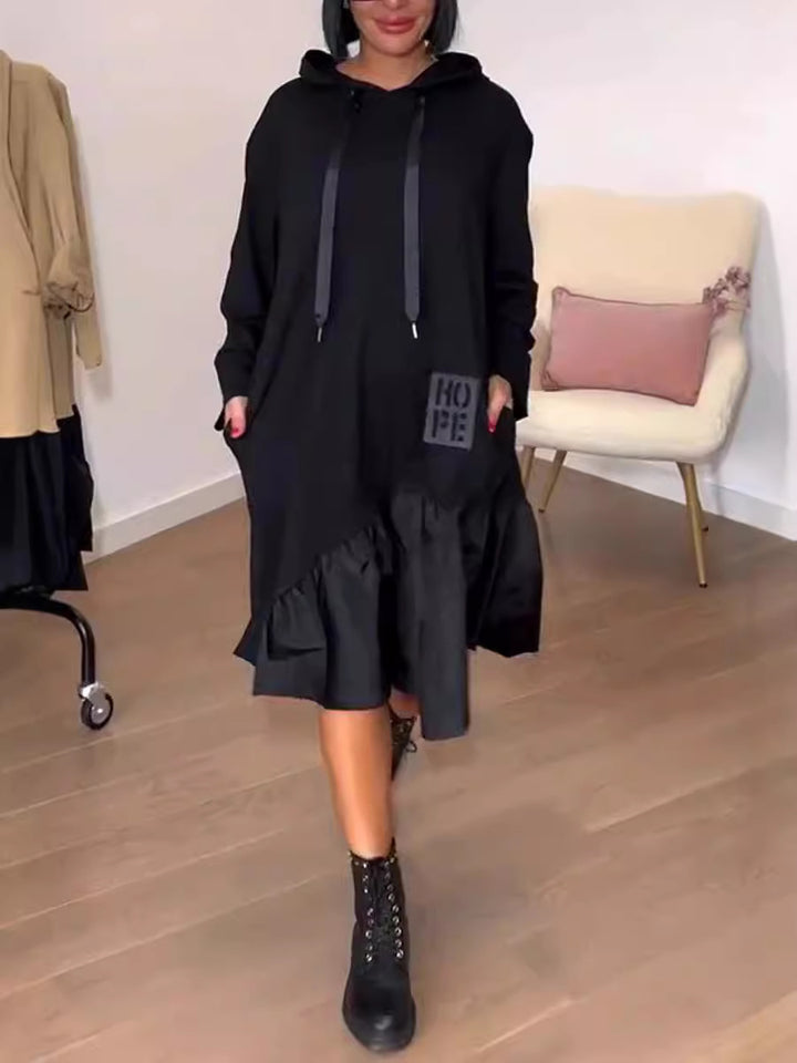 Robe à capuche pour femmes avec jupe volumineuse et poches pratiques Levoire