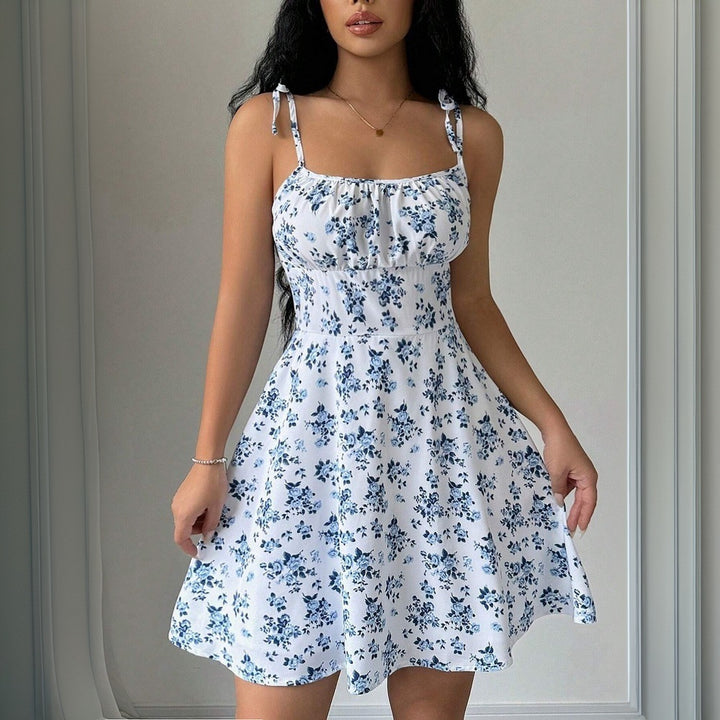 Robe mini d'été pour femmes avec motifs floraux et larges bretelles Levoire