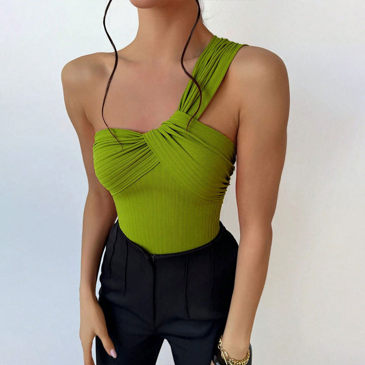 Maillot de bain élégant pour femme à une épaule avec un design de drapé sophistiqué Levoire
