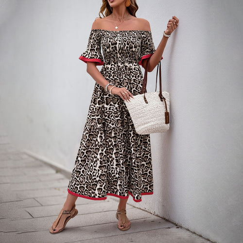 Robe maxi off-shoulder pour femmes avec détails en volants et imprimé animalier Levoire