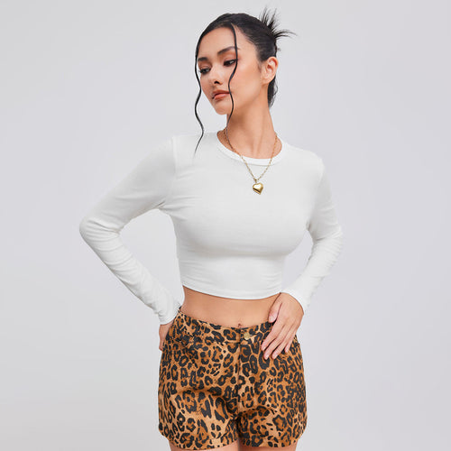 Chemise à manches longues cropped pour femme avec un col rond élégant et une silhouette ajustée Levoire