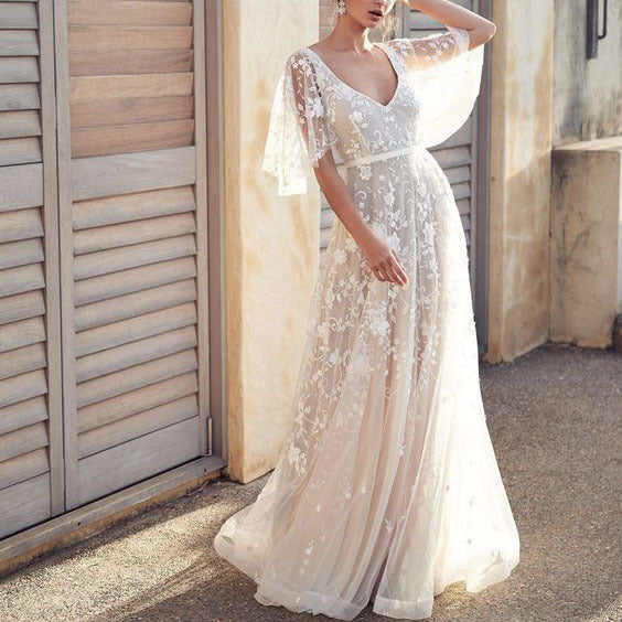 Levoire | Robe élégante à dos nu
