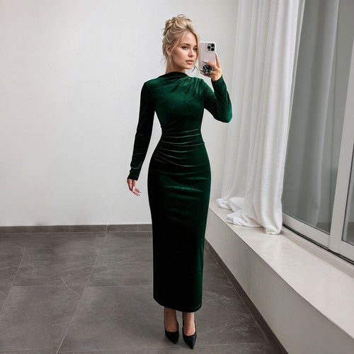 Robe maxi élégante pour femmes avec manches longues et design drapé Levoire