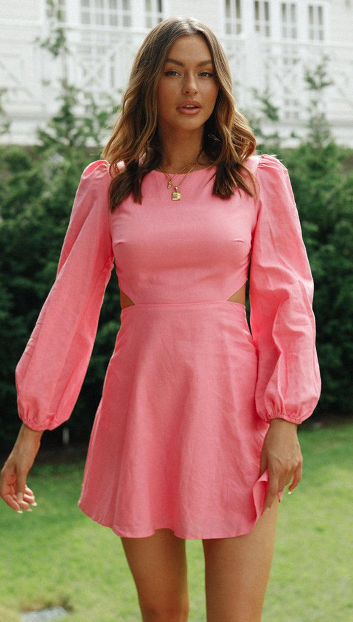 Robe minnie à pois pour femmes avec des manches volumineuses et une coupe ajustée Levoire