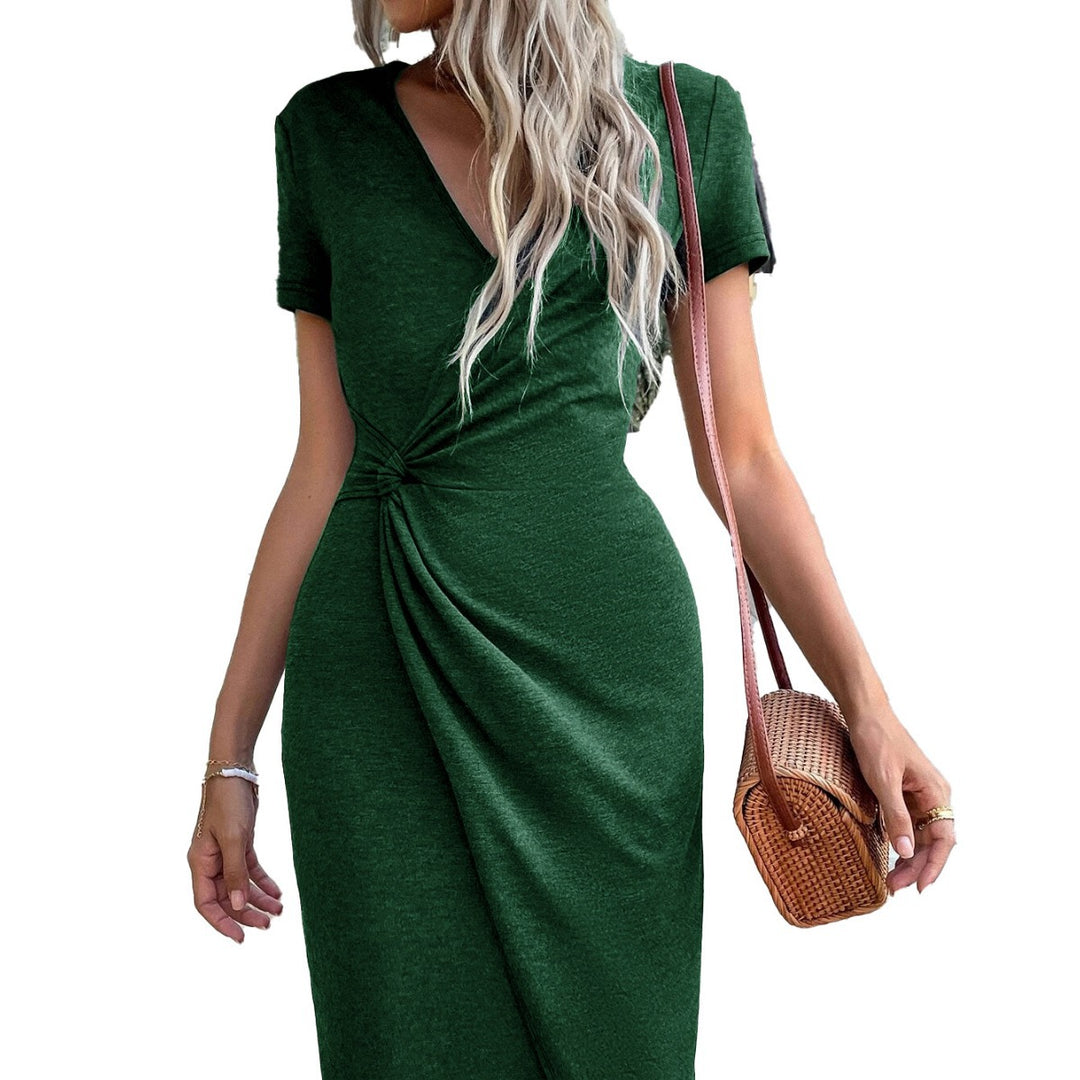 Robe portefeuille pour femmes avec drapé élégant et fente haute Levoire