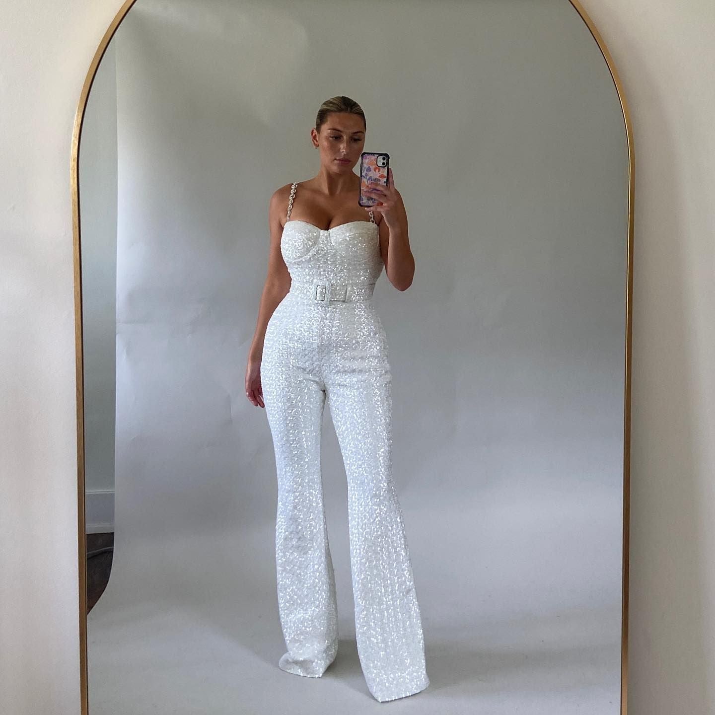 Levoire | Jumpsuit Féminin Élégant Blanc