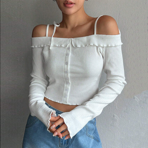 Top court pour femmes avec design décolleté et détails volants Levoire