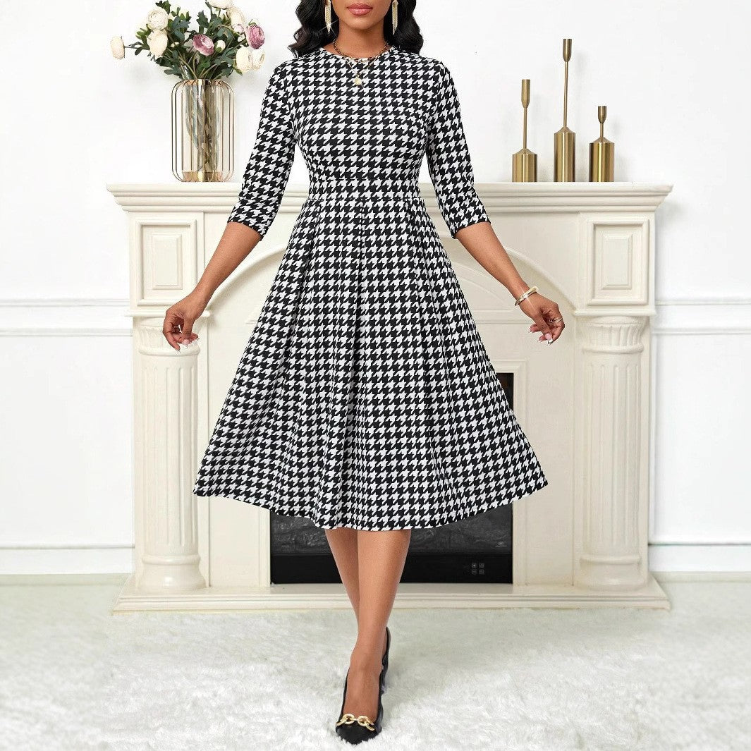 Levoire | Robe midi à motifs floraux élégante avec demi-rouleaux