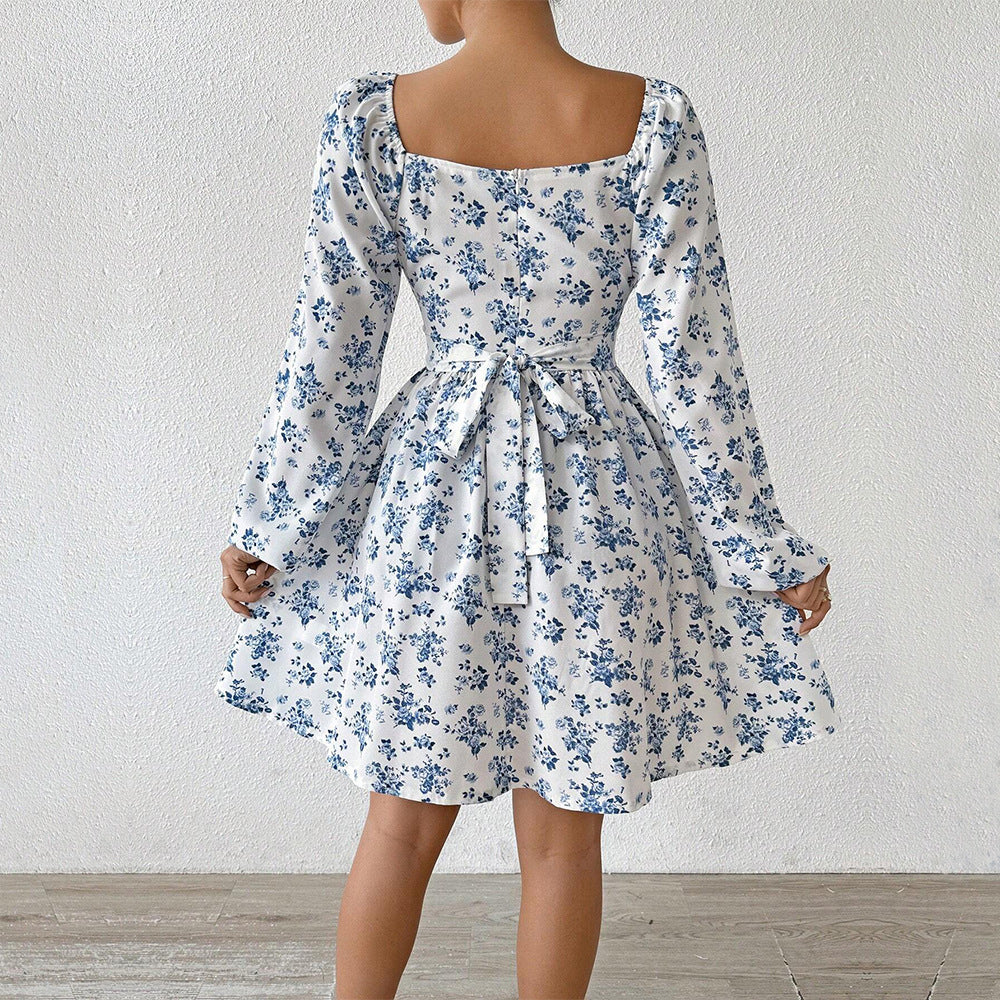 Robe d'été pour femmes avec accents floraux et manches longues Levoire