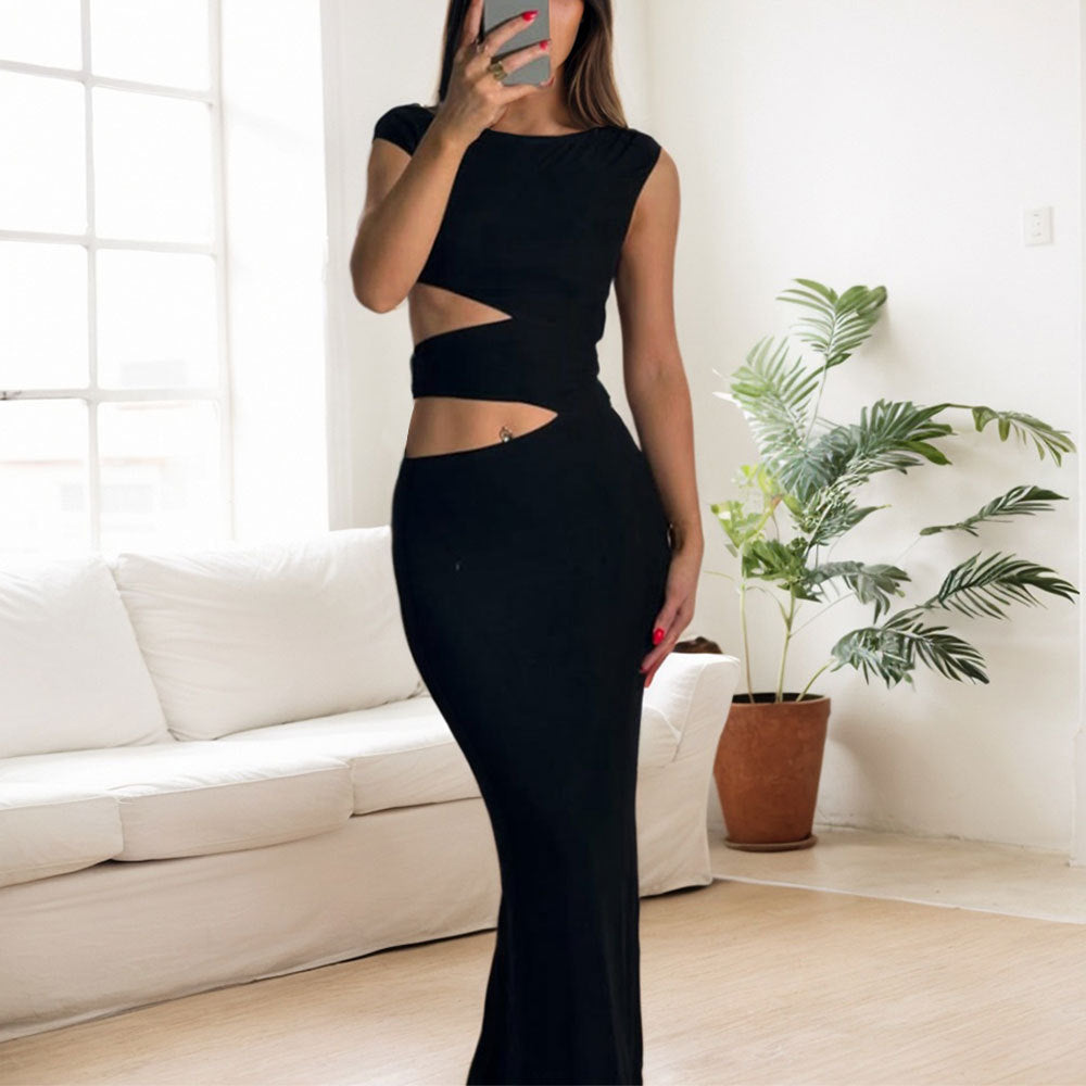 Robe maxi moulante pour femmes avec design découpé asymétrique Levoire