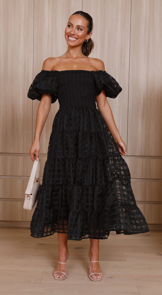 Robe maxi pour femmes avec des manches bouffantes aérées et un corsage froncé Levoire