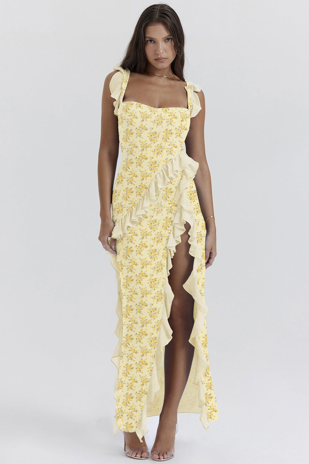 Robe asymétrique élégante pour femmes avec détails en volants et motif floral Levoire