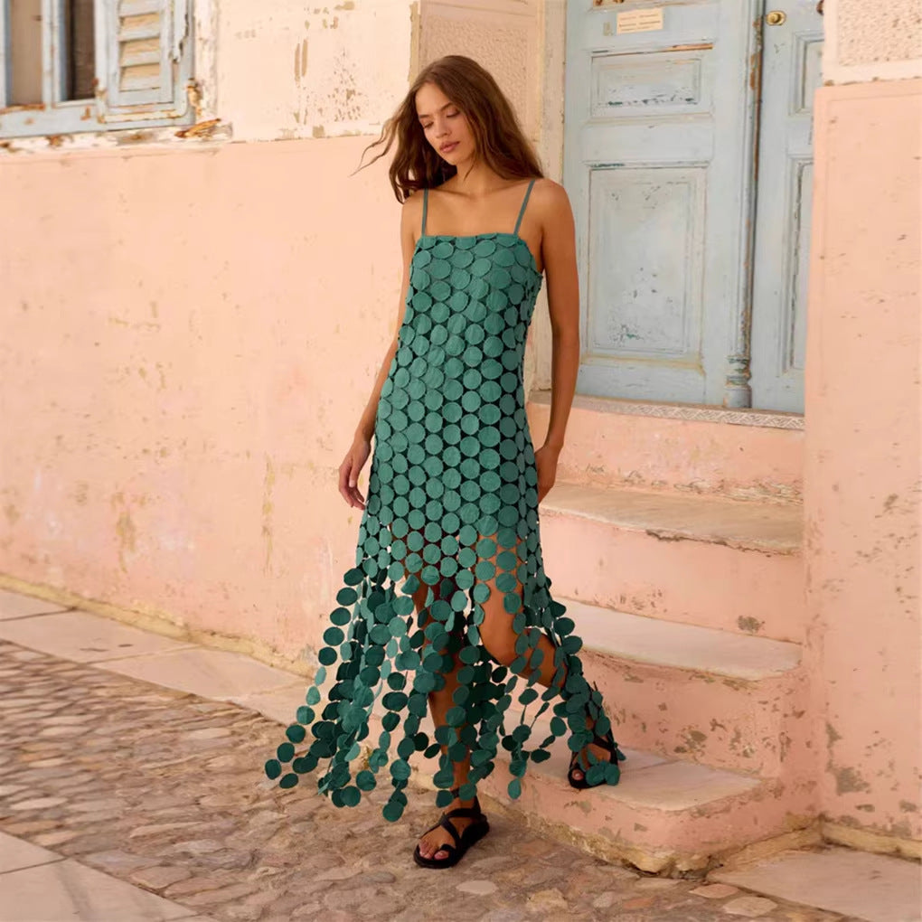 Robe maxi pour femmes avec un élément circulaire unique et une coupe fluide Levoire