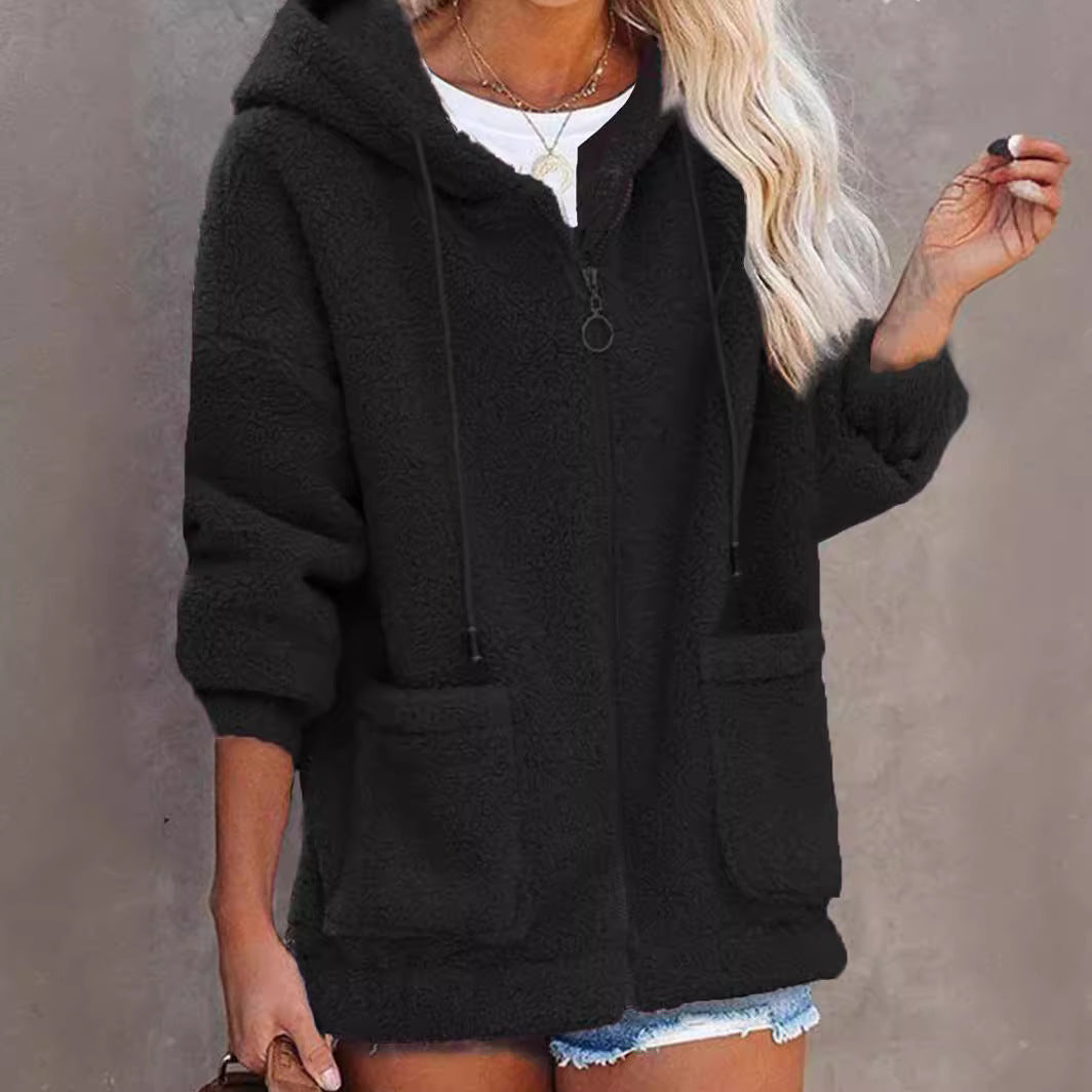 Veste à capuche en polaire pour femmes avec poches pratiques et capuche de haute qualité Levoire