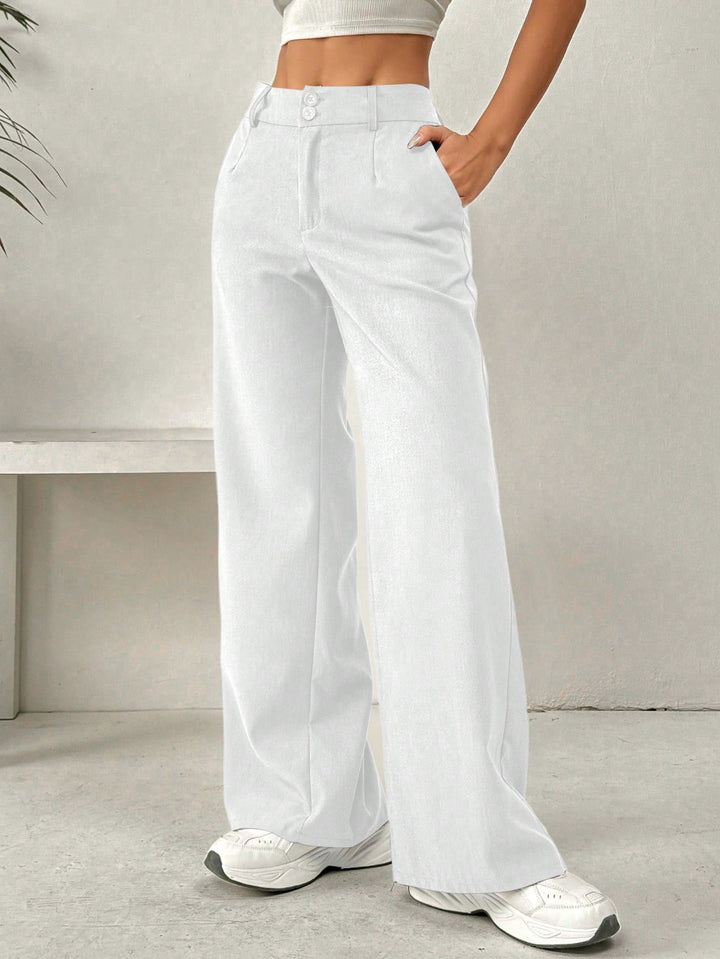 Pantalons larges décontractés pour femmes avec taille haute et élégants détails de boutons Levoire