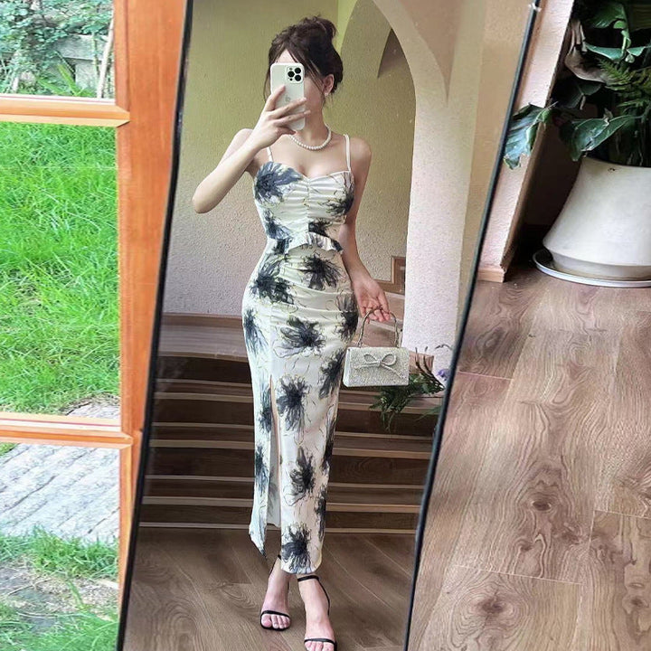 Levoire | Robe bodycon à bretelles spaghetti imprimée remarquable Fleurs noires