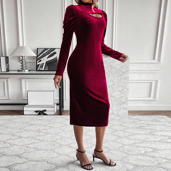 Robe midi en velours ajustée pour femme avec décolleté asymétrique et manches bouffantes Levoire