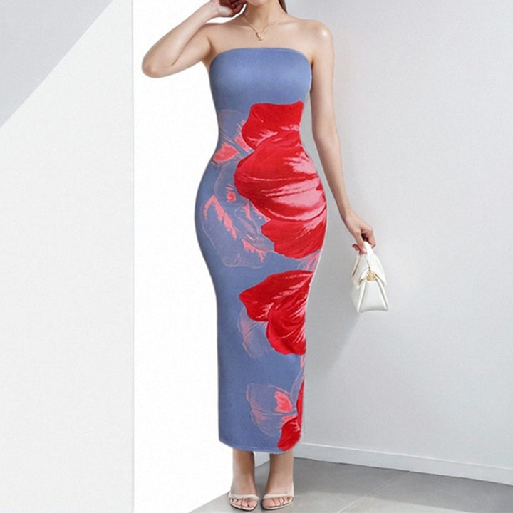 Robe longue ajustée pour femmes avec motif floral Levoire
