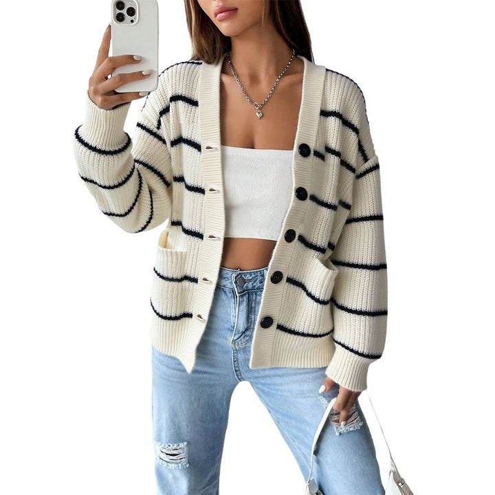 Gilet pour femmes avec un motif à rayures tendance et des poches pratiques Levoire