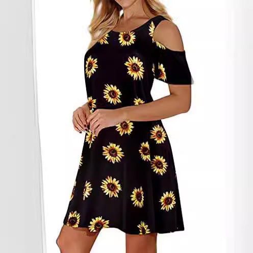 Robe d'été pour femmes avec design floral et découpe à épaule dénudée Levoire
