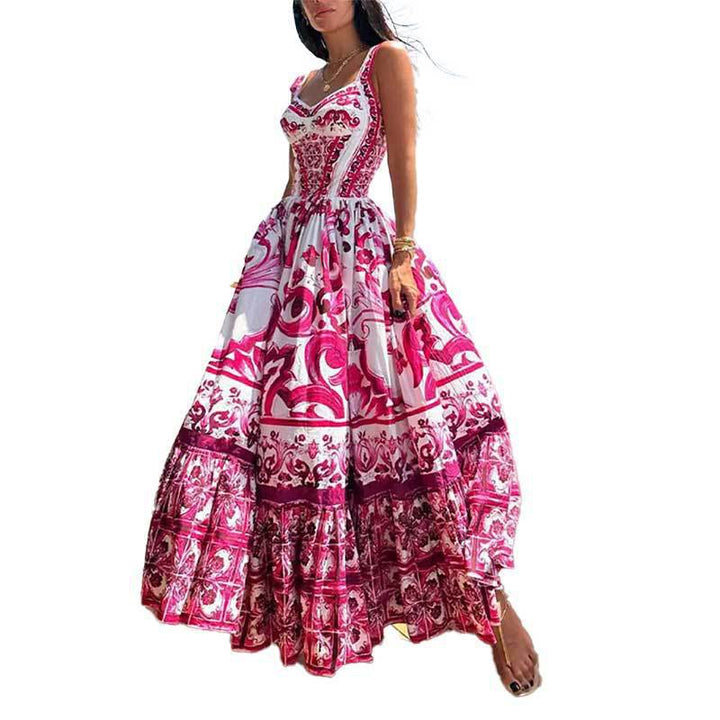 Robe maxi femme avec une élégante coupe évasée et des embellissements élaborés Levoire