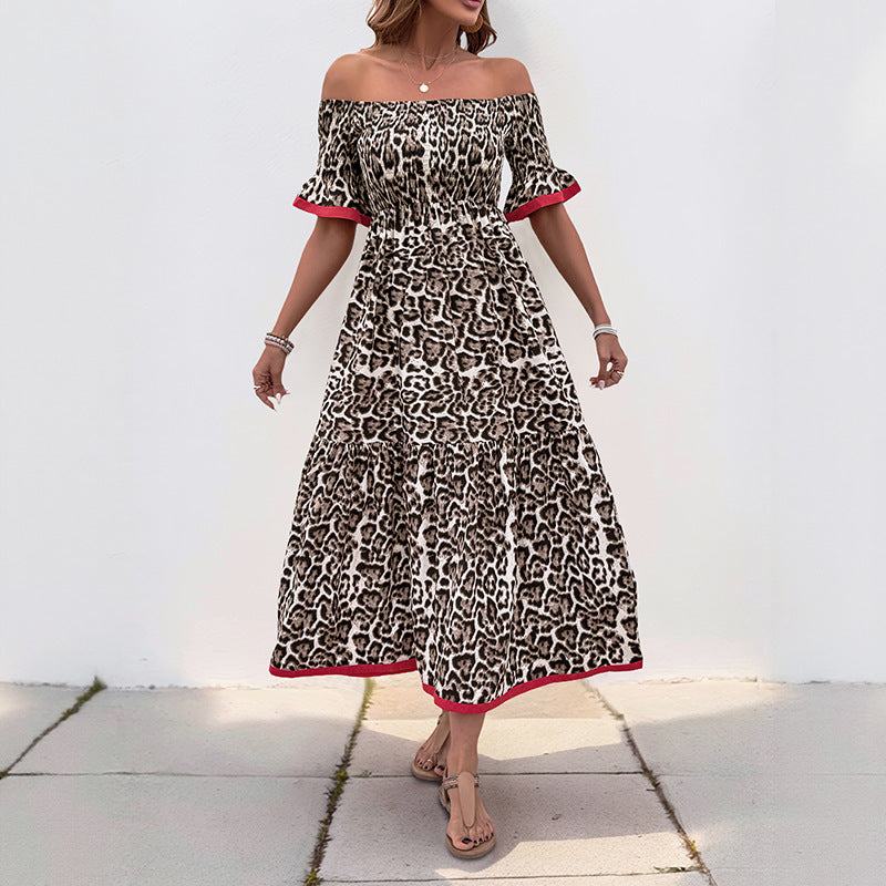 Robe maxi off-shoulder pour femmes avec détails en volants et imprimé animalier Levoire