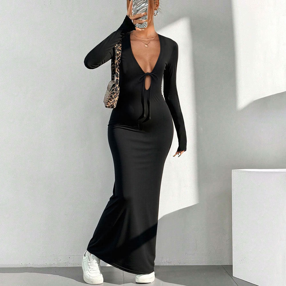 Robe maxi pour femmes avec décolleté en V profond et fermeture à nœud stylée Levoire