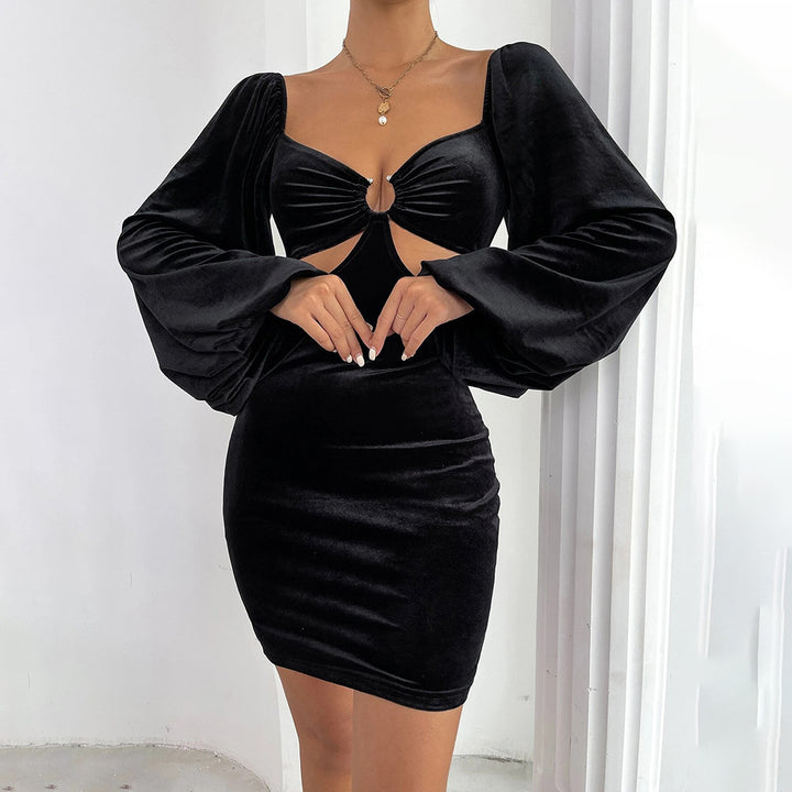 Robe de cocktail pour femme avec une coupe flatteuse pour la silhouette et des manches bouffantes élégantes Levoire