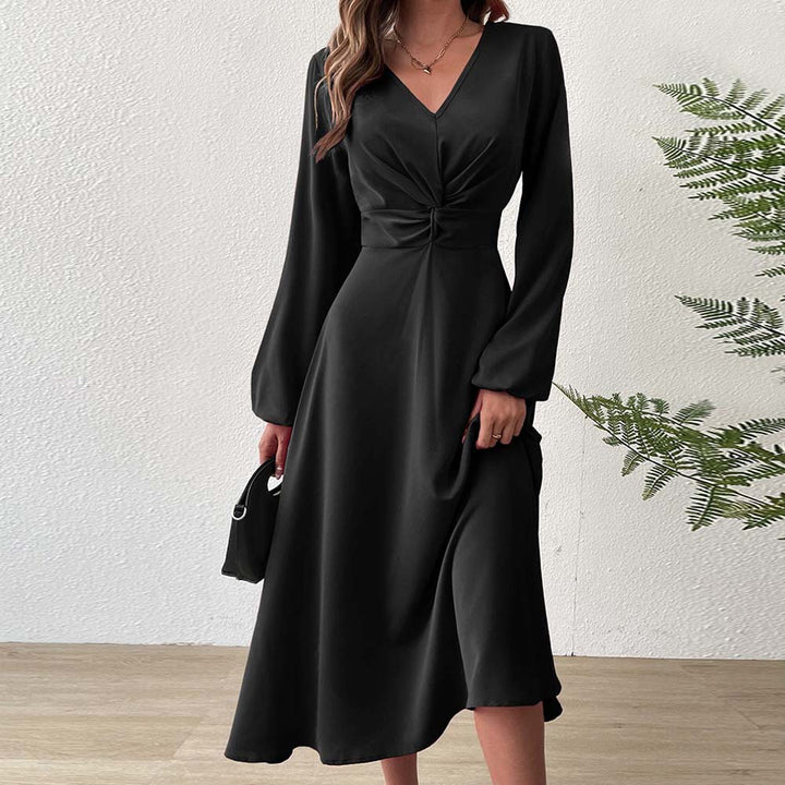Robe midi élégante pour femmes avec un drapé flatteur et un décolleté en V profond Levoire
