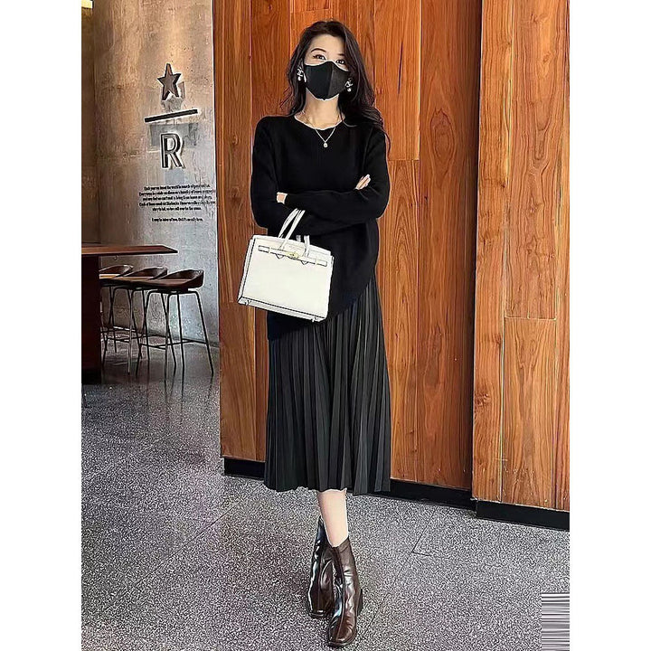 Levoire | Robe Tricot à Découpe sur le Côté Col Rond Tricot Noir