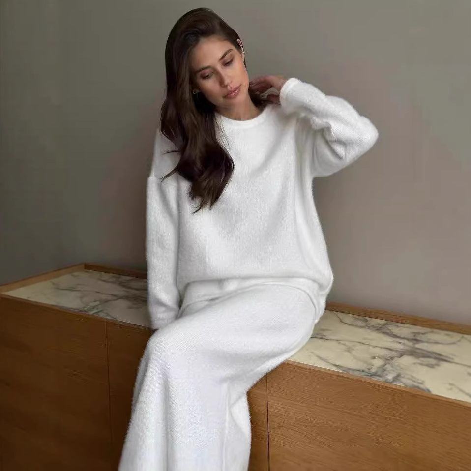 Robe en tricot pour femmes avec une coupe décontractée et des détails élégants Levoire