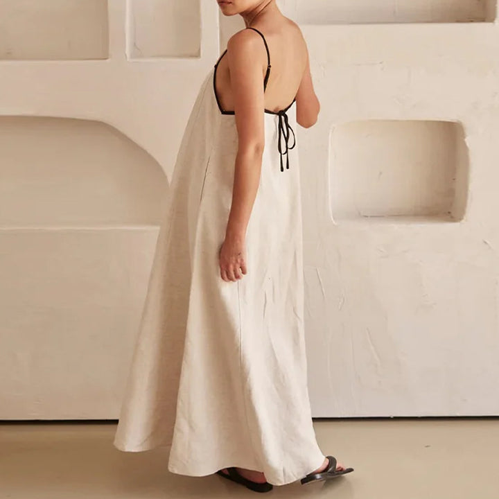 Robe maxi femme avec une coupe ample et des bretelles spaghetti réglables Levoire