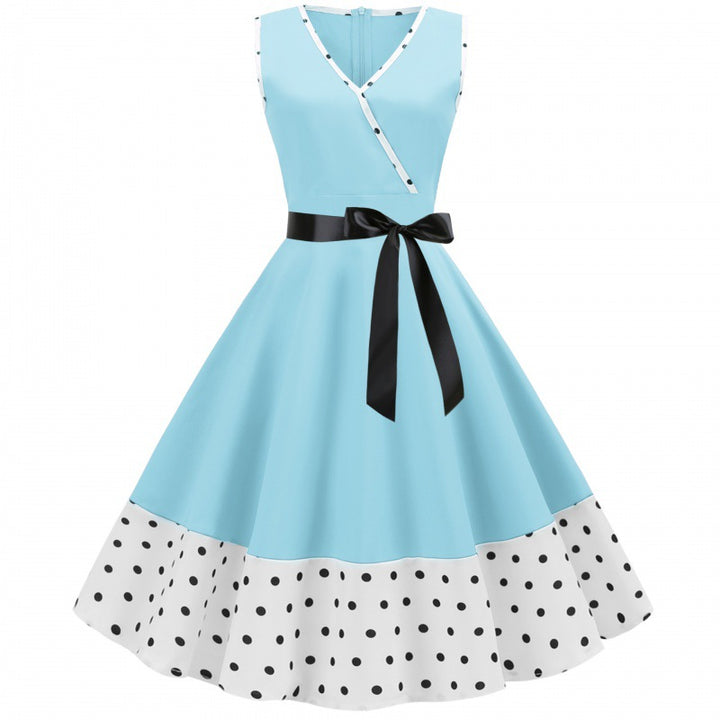 Robe swing pour femmes avec décolleté en V et ourlet à pois Levoire
