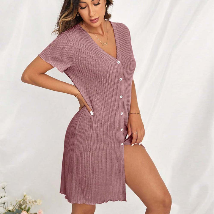 Robe mini en sweat pour femmes avec design à boutons et poches latérales insérées Levoire