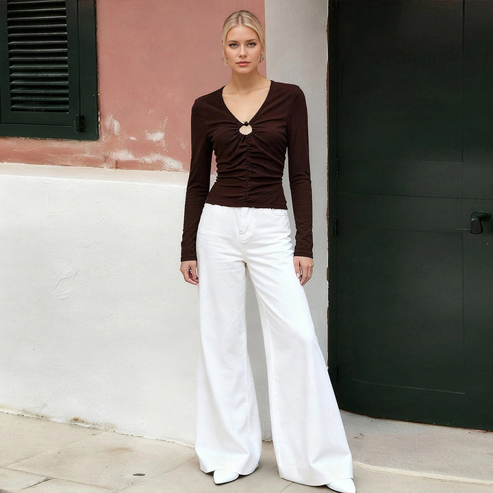 Blouse à manches longues pour femmes avec froncements décoratifs et décolleté chic Levoire