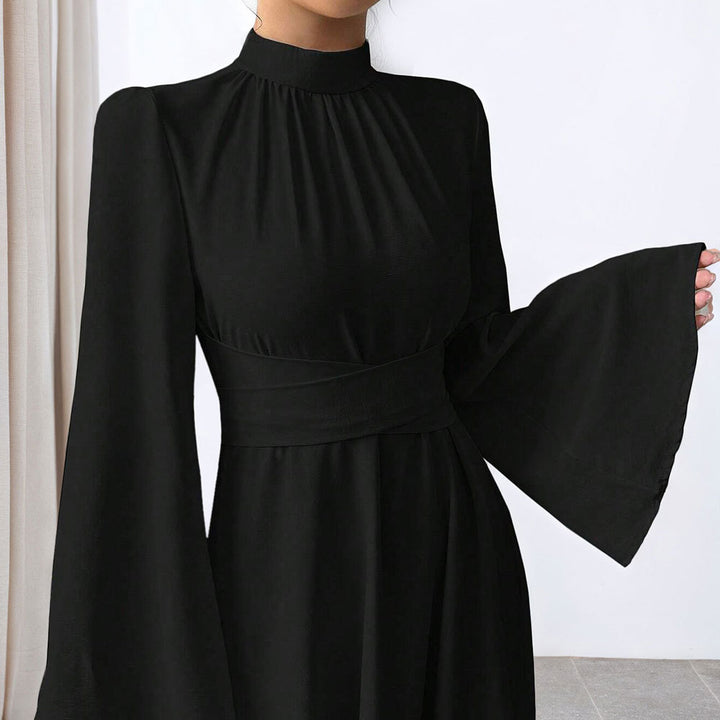 Robe Maxi Élegante pour Femmes avec Manches Fluentes et Col Haut Levoire