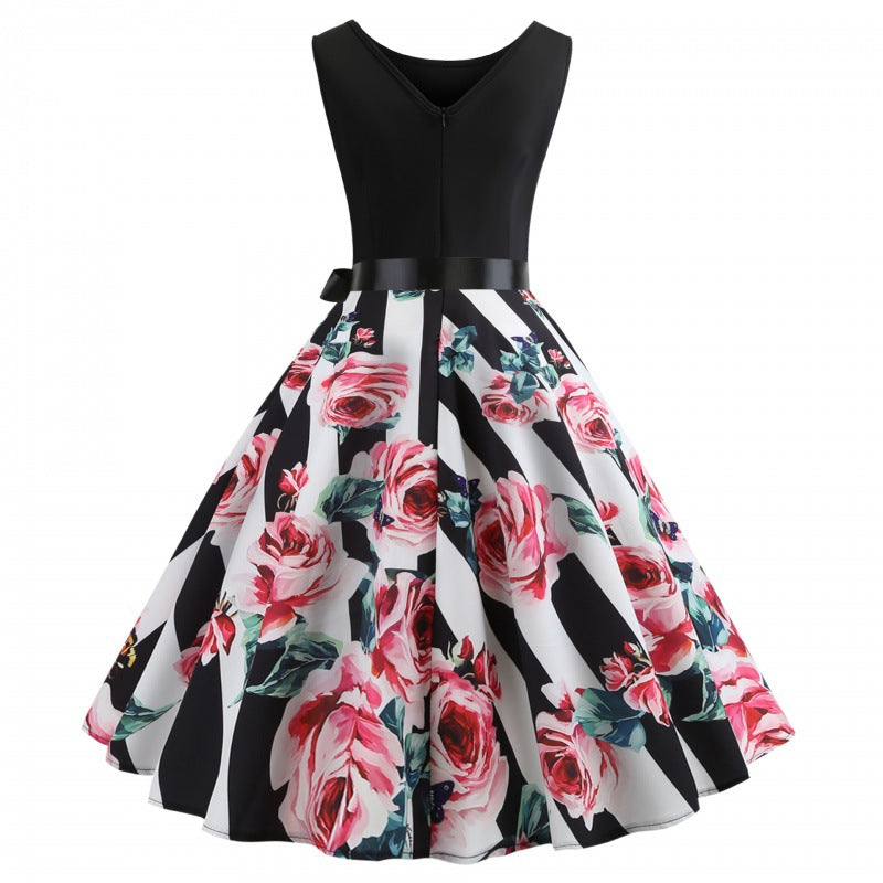 Robe swing pour femmes avec imprimé floral et silhouette ajustée Levoire